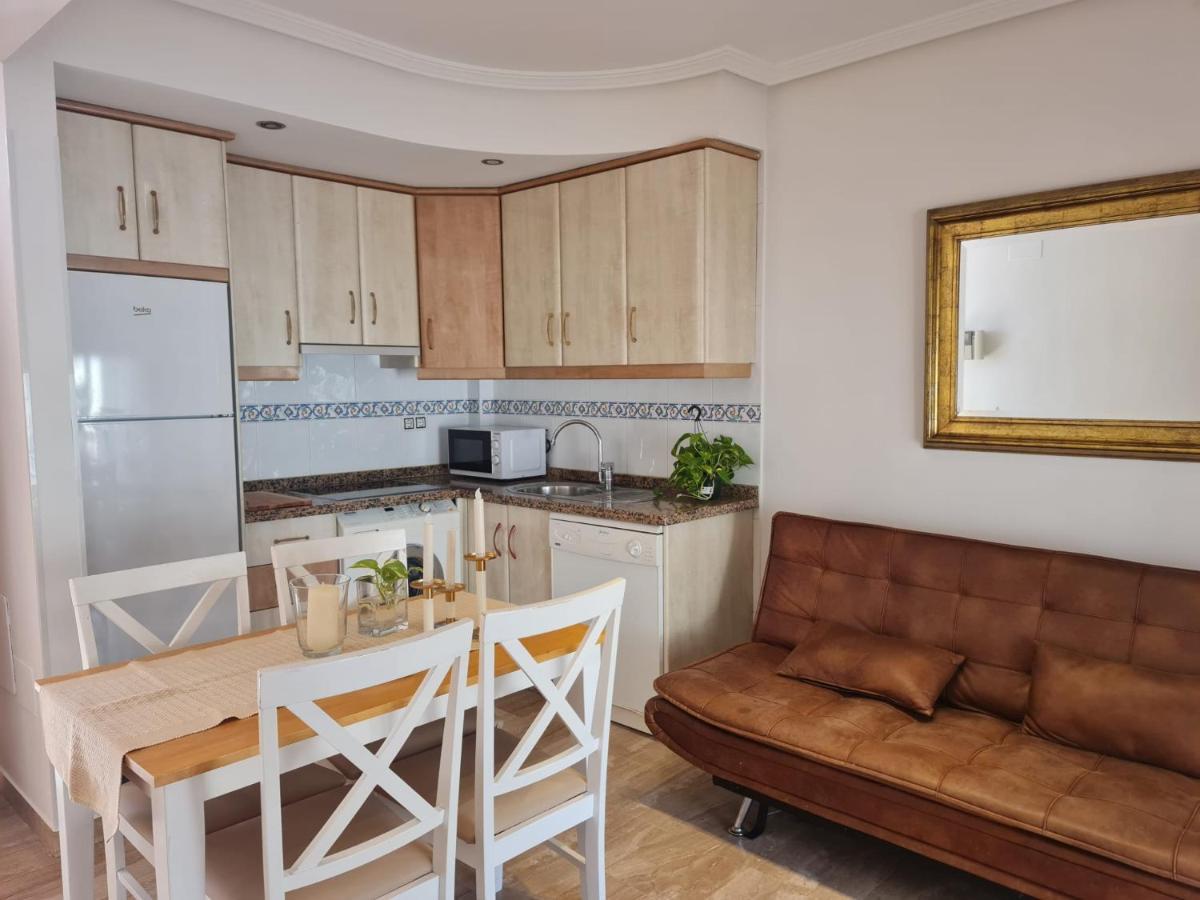 Apartamentos Benalmarina Málaga Dış mekan fotoğraf